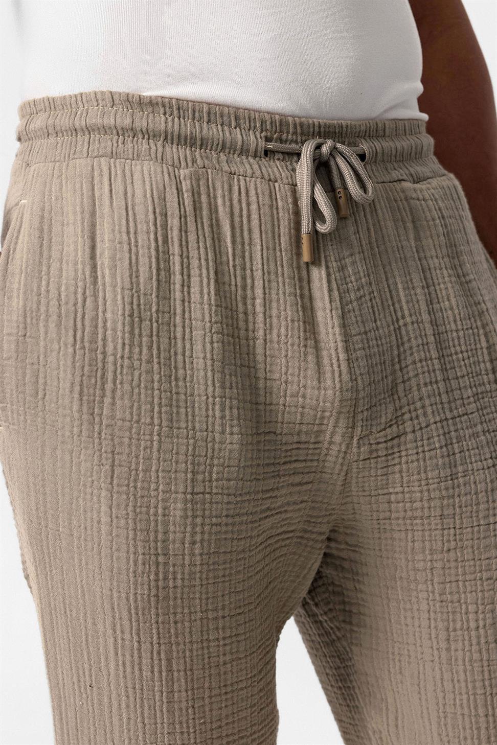 بنطلون رجالي من قماش الموسلين عالي الخصر مع خصر برباط