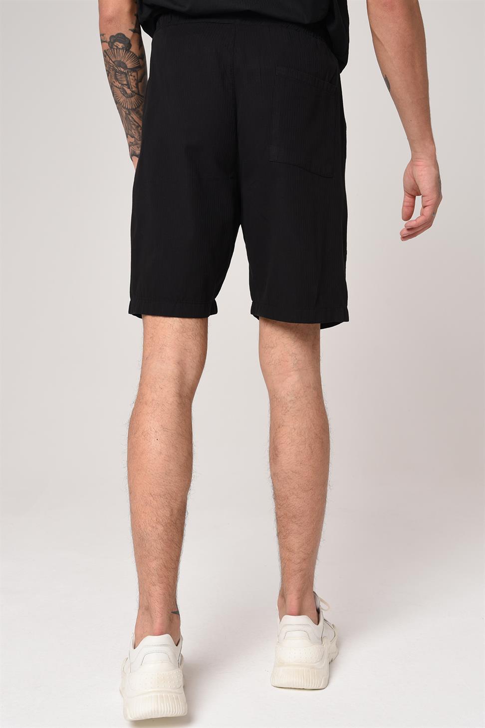 شورت بخصر مطاطي للرجال