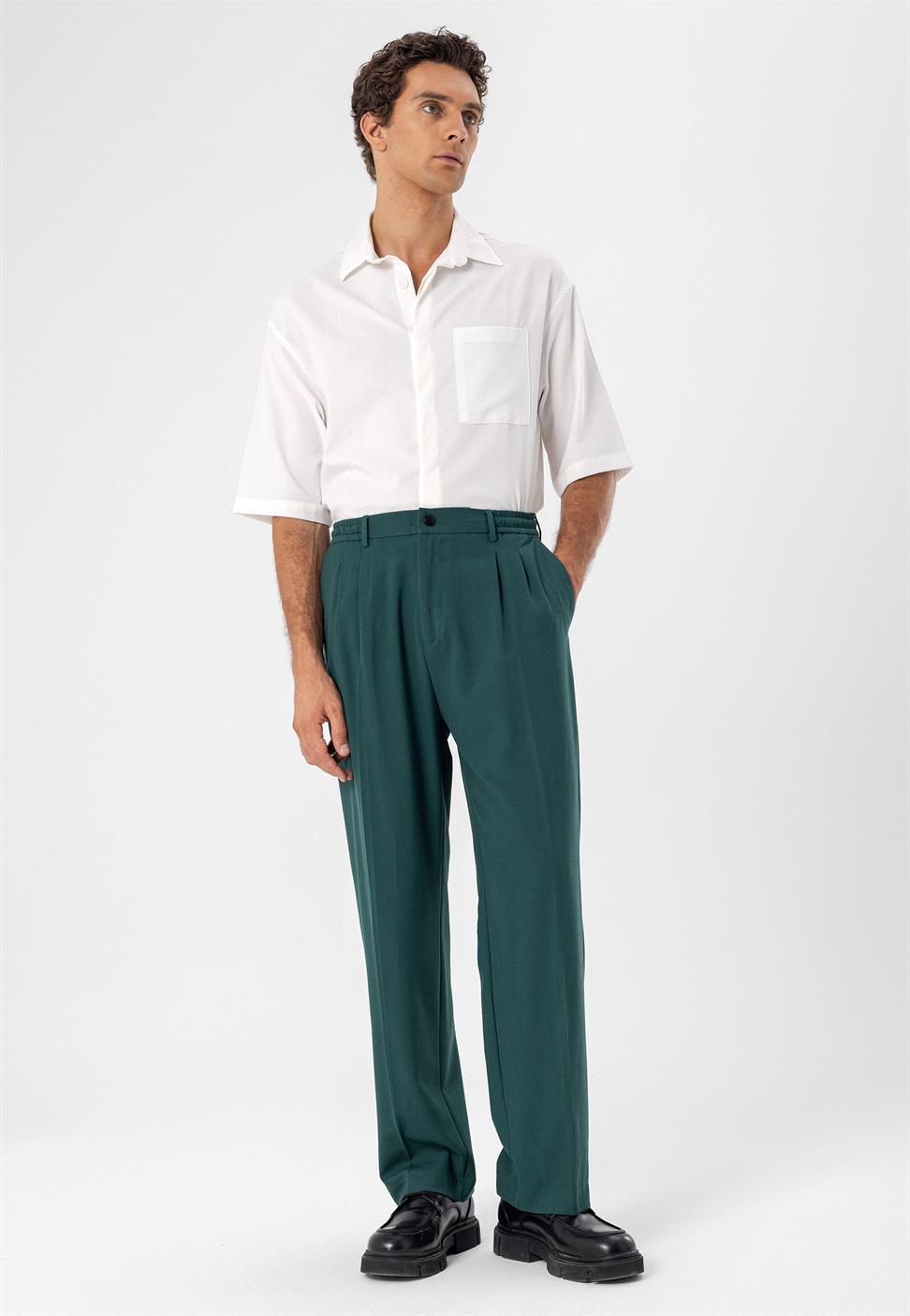 مرونة الخصر ارتفاع الخصر السراويل الرجال مطوي