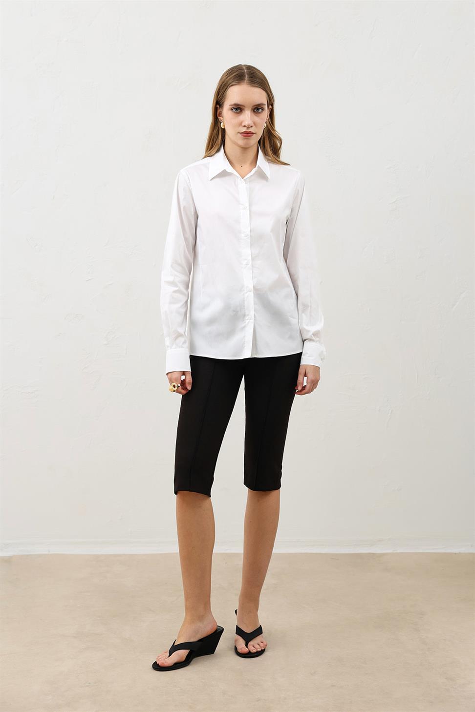 Basic Slim Fit Womens Shirt