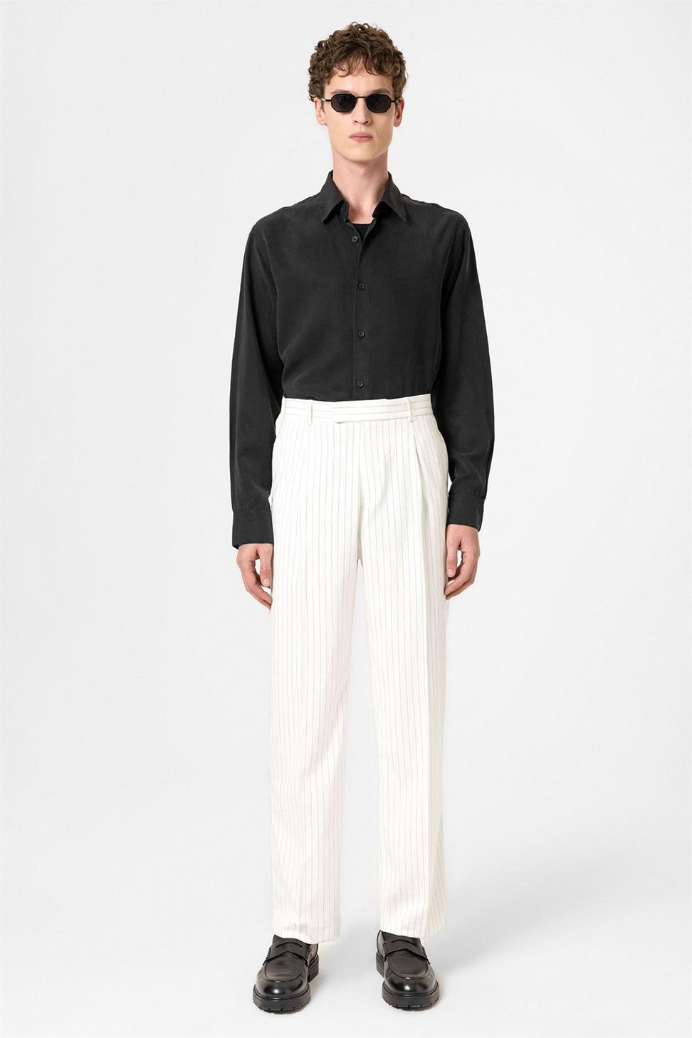 Antioch Beyaz Çizgili Relaxed Fit Erkek Pantolon