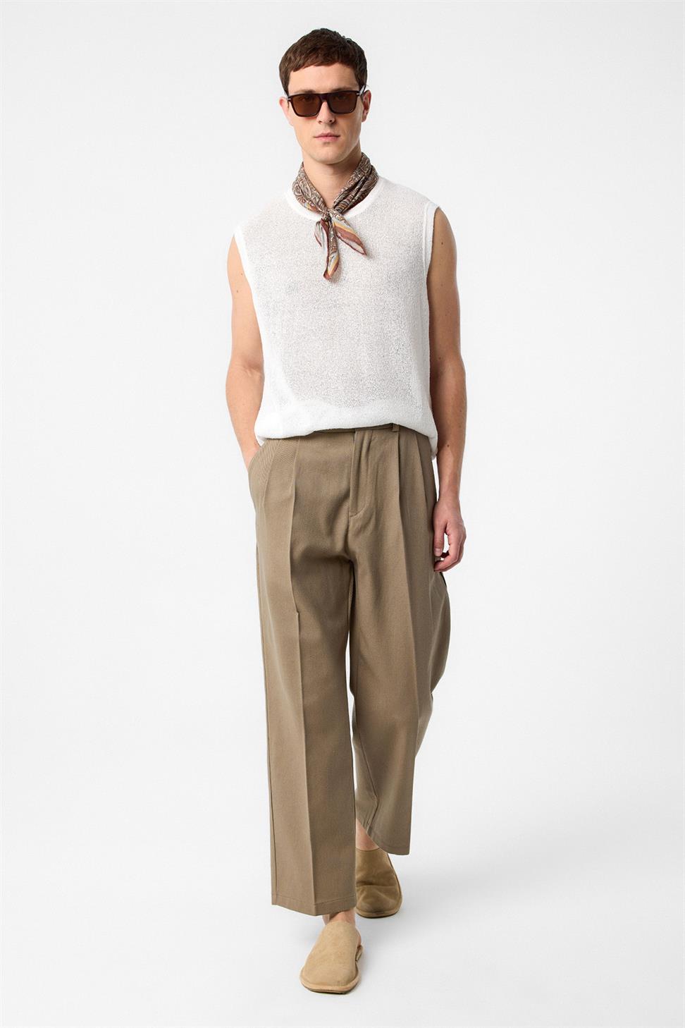 Antioch Beyaz Dokulu Erkek Kolsuz T-Shirt