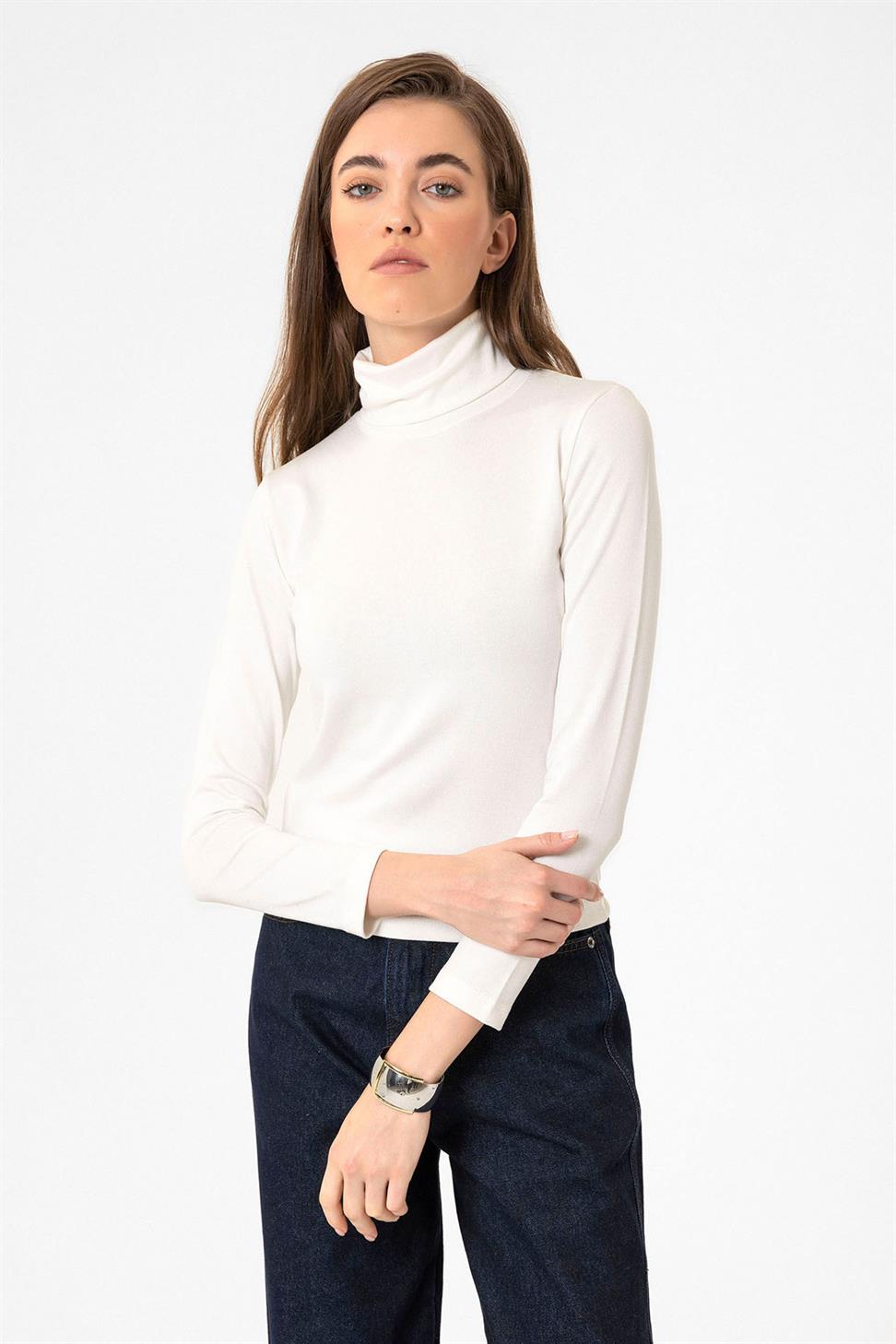 Antioch Beyaz Kadın Boğazlı Triko Kazak