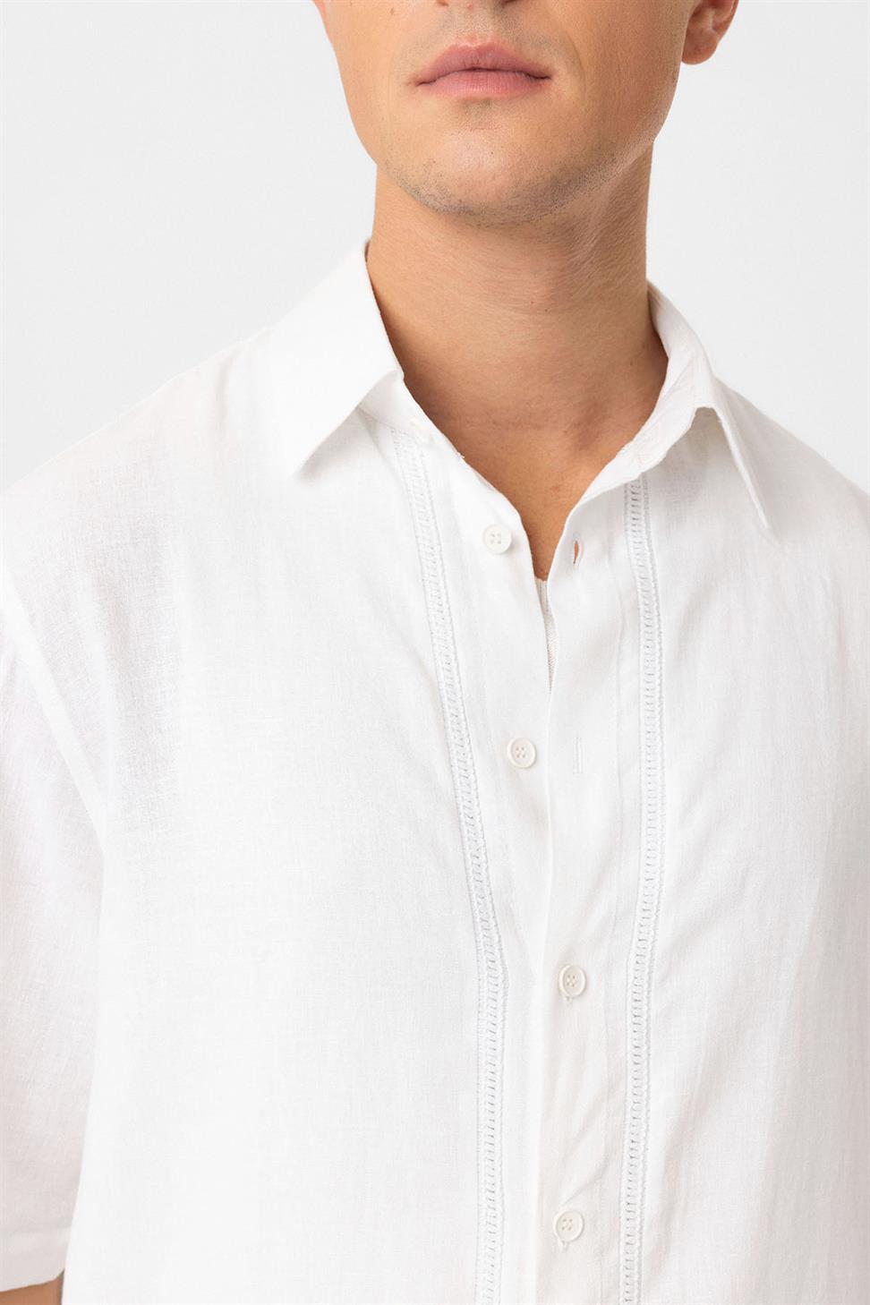 Relaxed Mens Shirt with Linen Blend