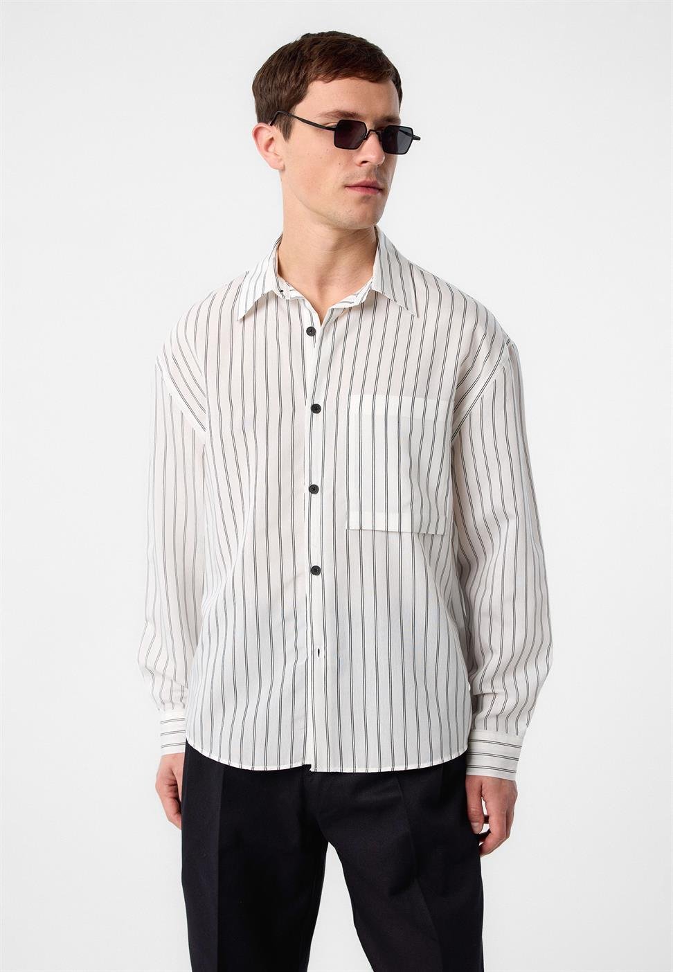 Antioch Beyaz Relax Fit Çizgili Erkek Gömlek