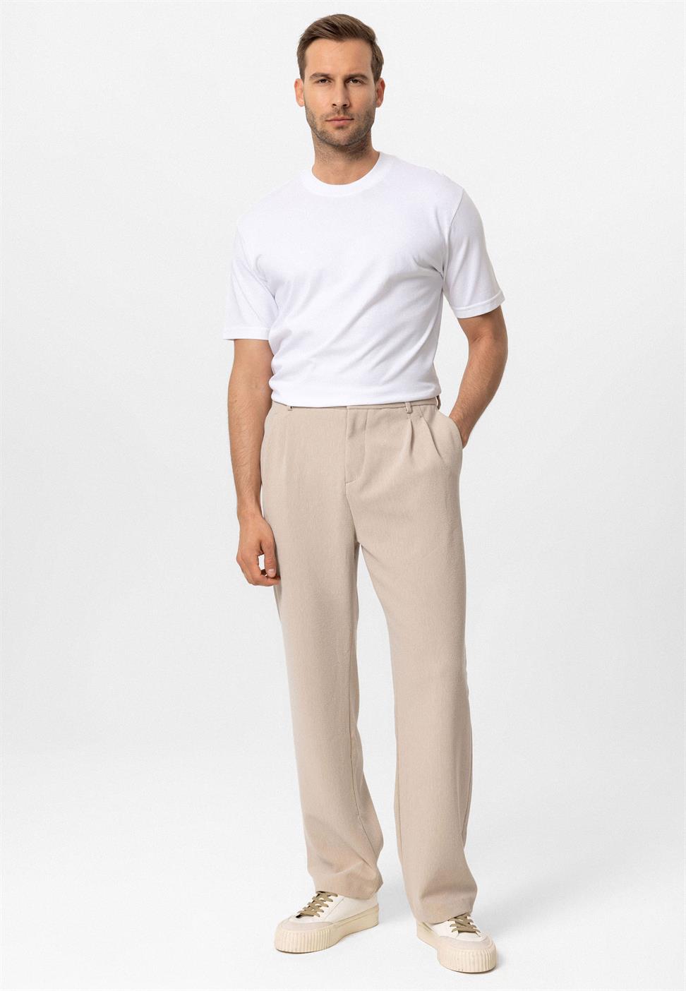 طاقم الرقبة الأساسية تي شيرت