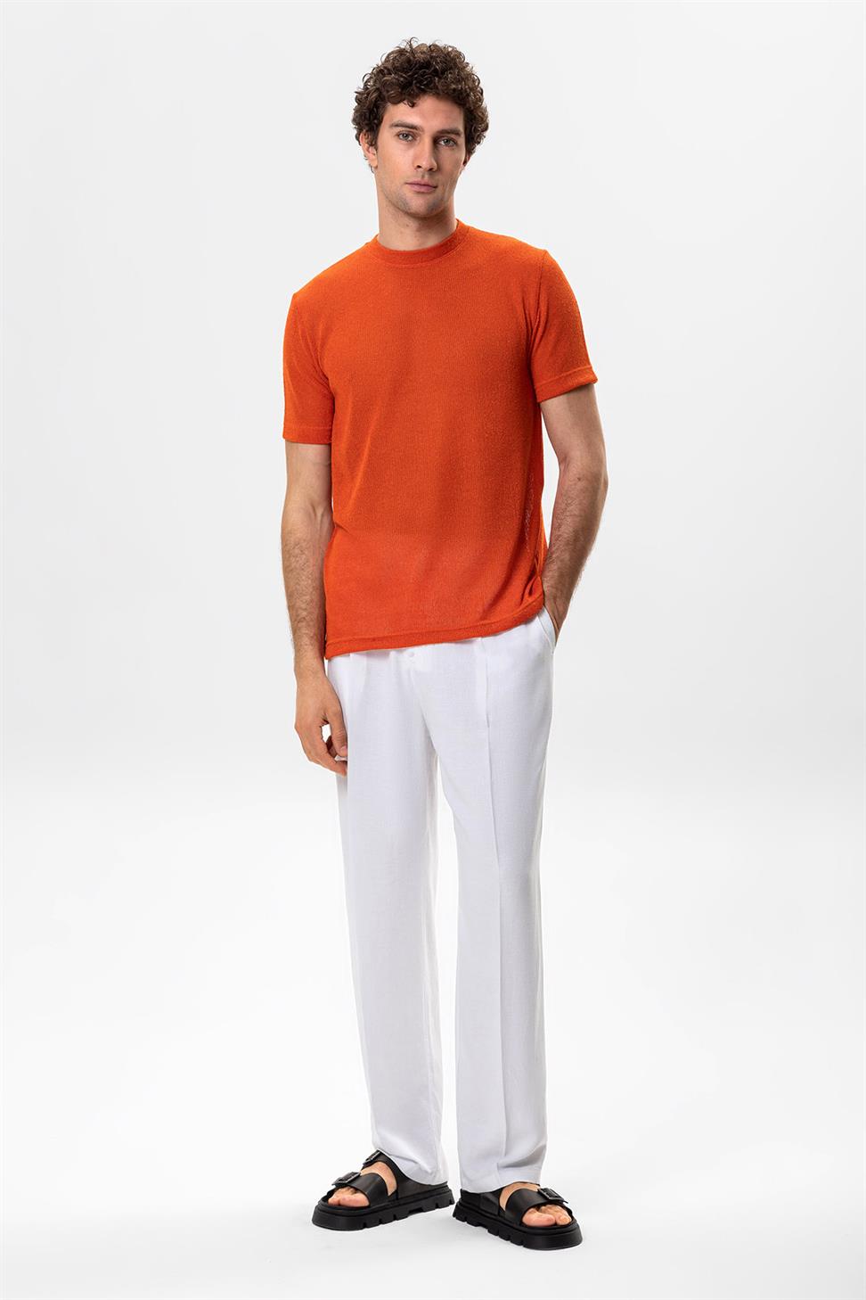 طاقم الرقبة تي شيرت للرجال