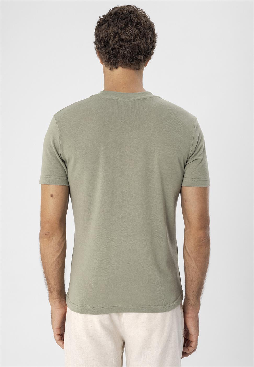 طاقم الرقبة سليم صالح تي شيرت