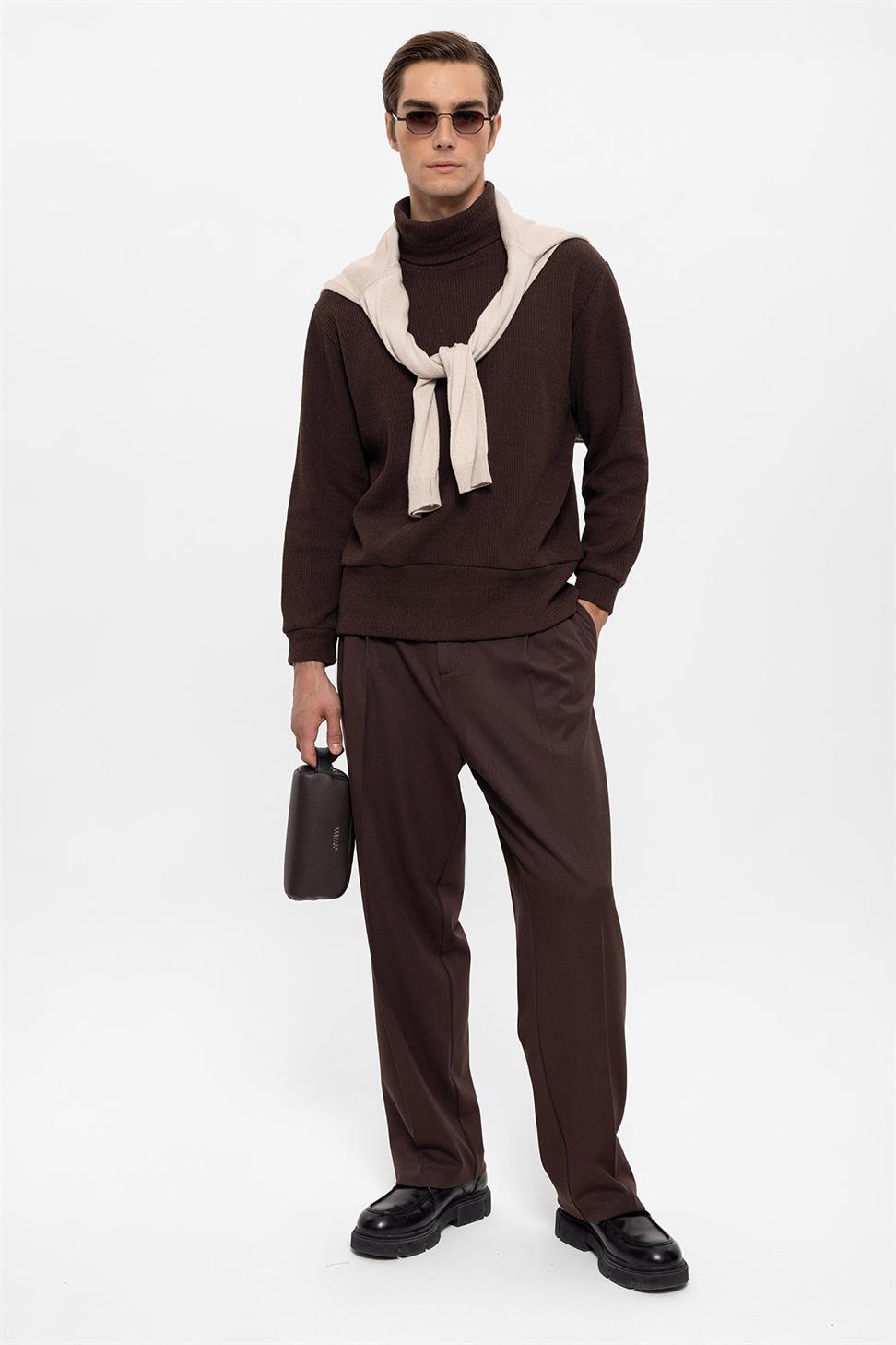 سترة الياقة المدورة للرجال