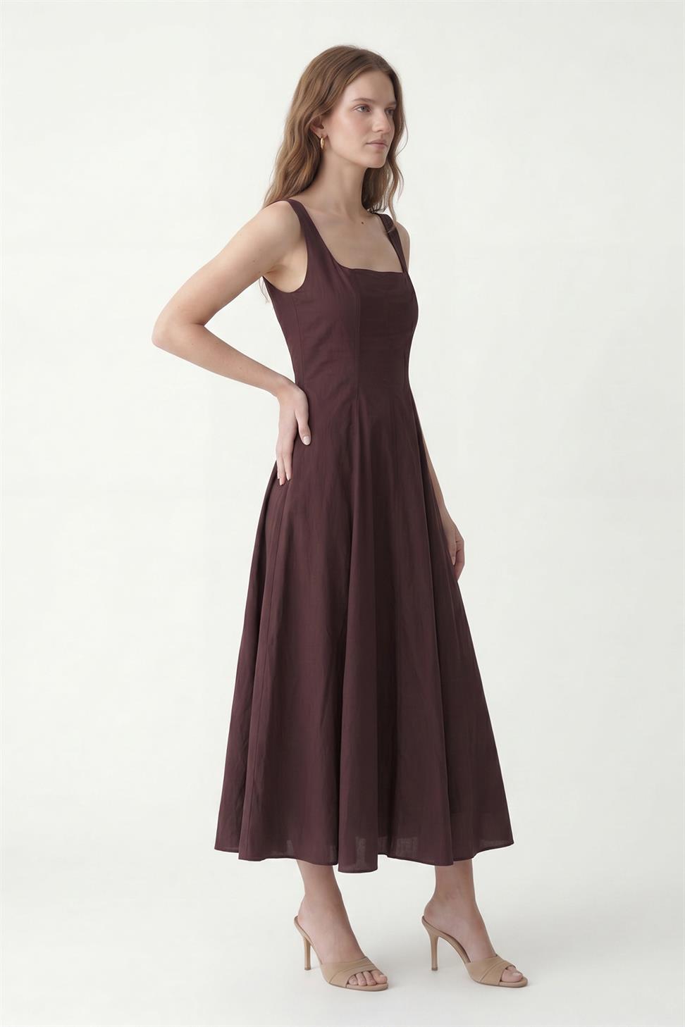 فستان نسائي من البوبلين بأكمام