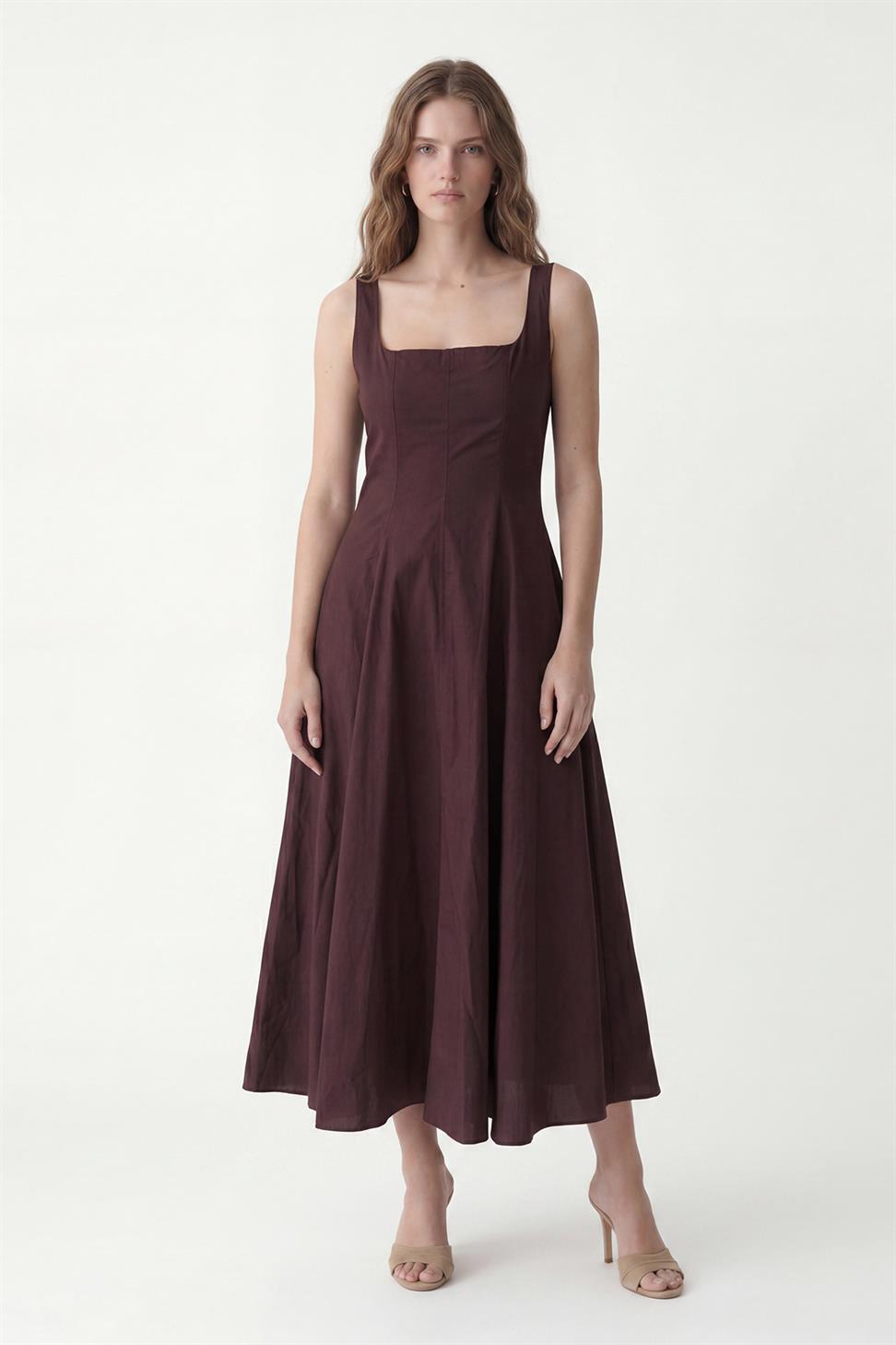 فستان نسائي من البوبلين بأكمام