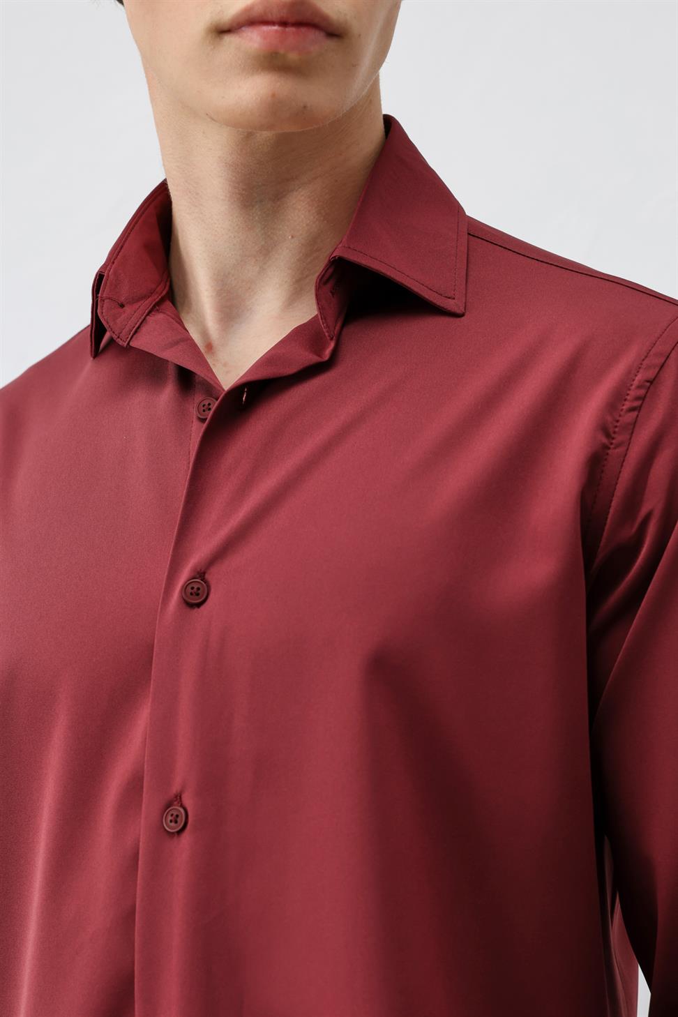 قميص رجالي من طراز Comfort Slim