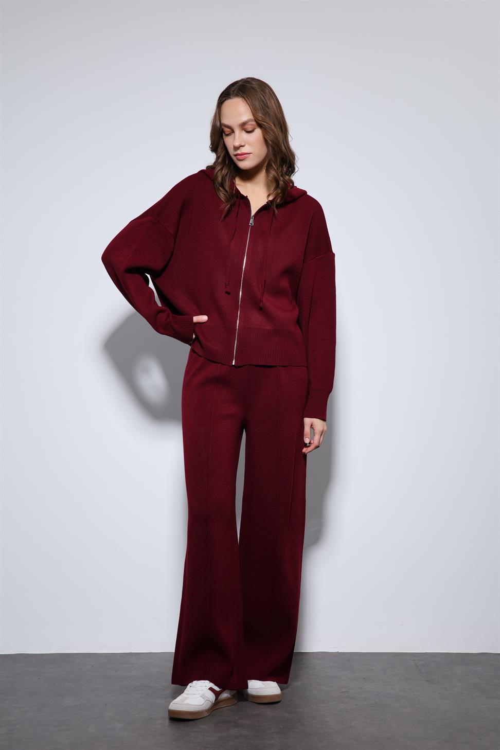 Antioch Bordo Kapüşonlu Üst ve Geniş Paça Triko Takım