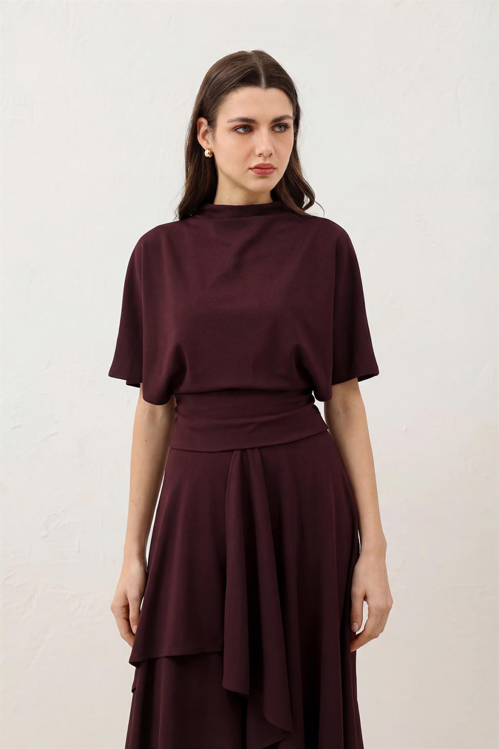 Womens Voluminous Skirt and Blouse Set