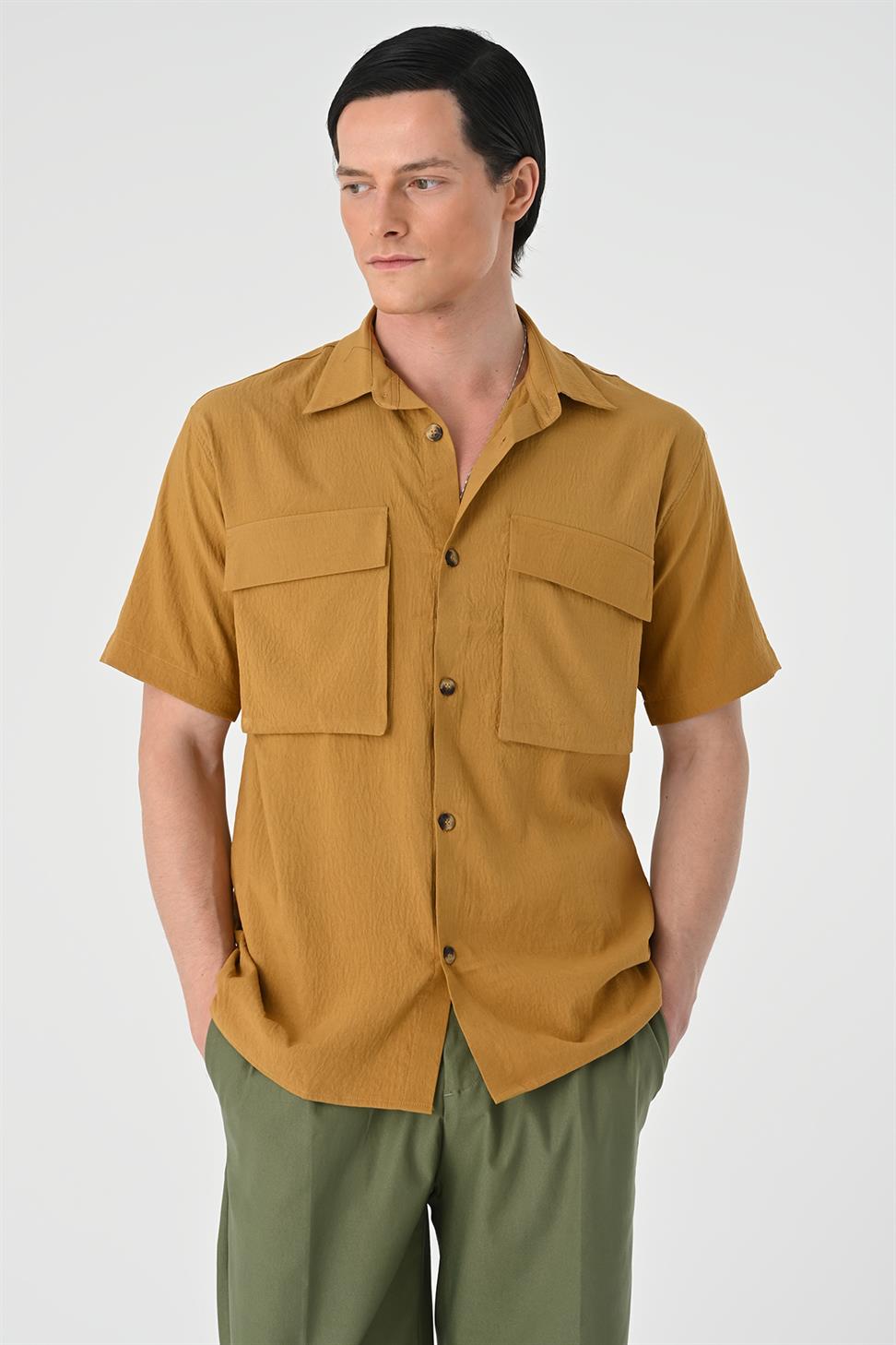 قميص رجالي بجيب مزدوج