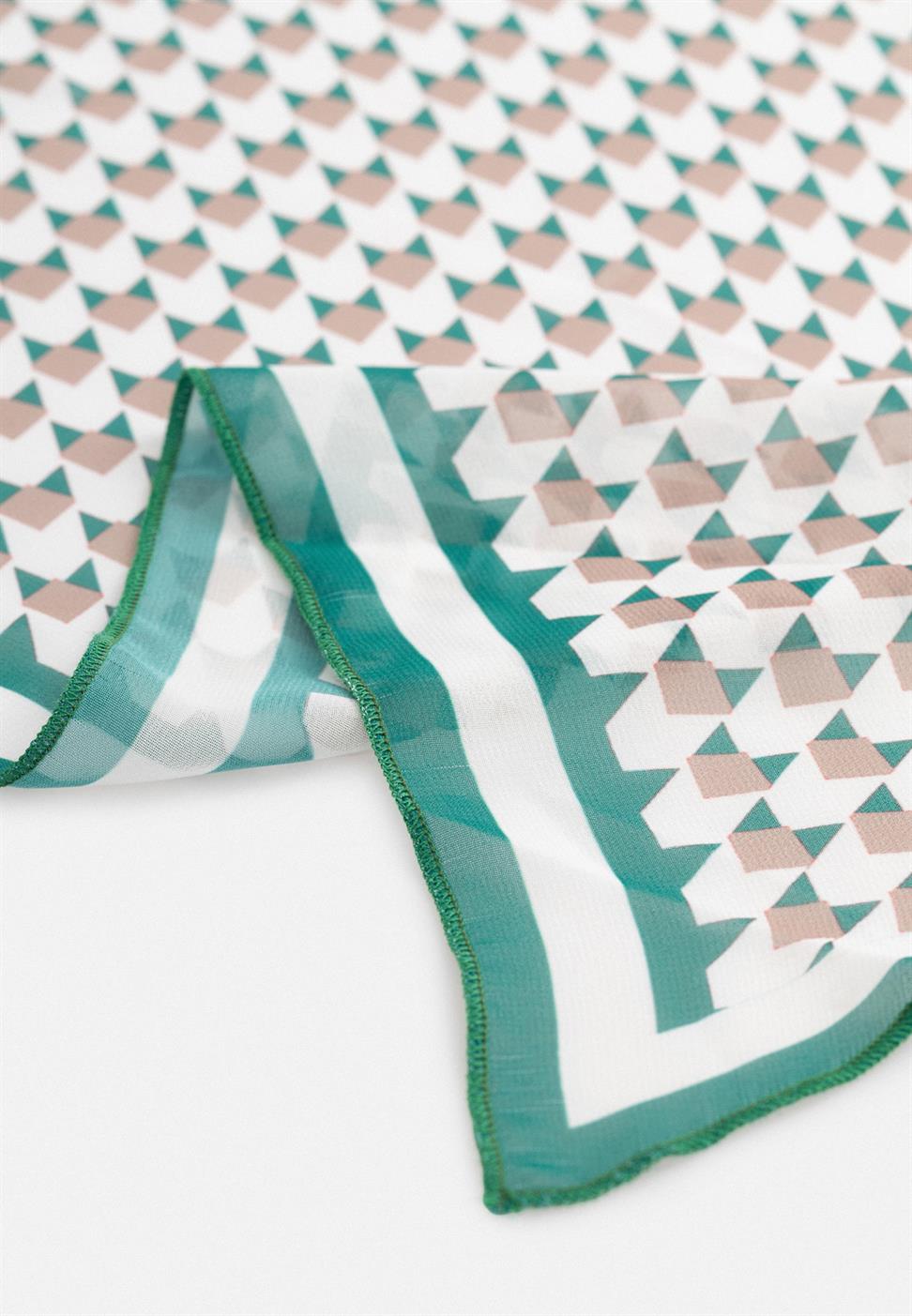 وشاح بلونين