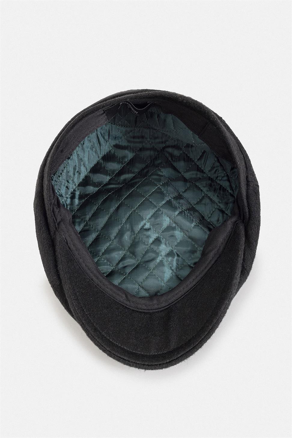 قبعة إرك مخيطة