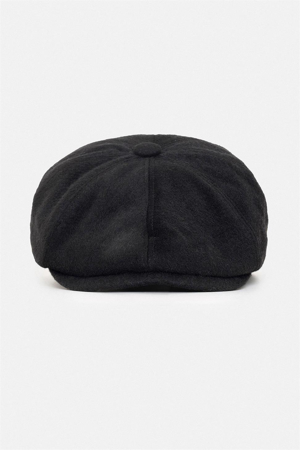 قبعة إرك مخيطة