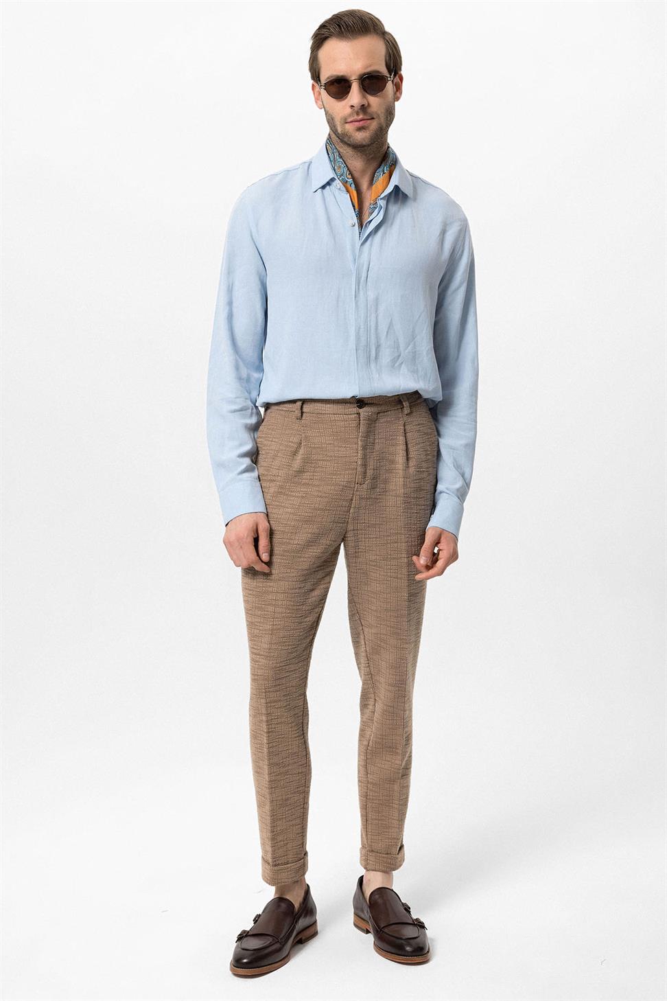 بنطلون رجالي ذو طيات مزدوجة الساق