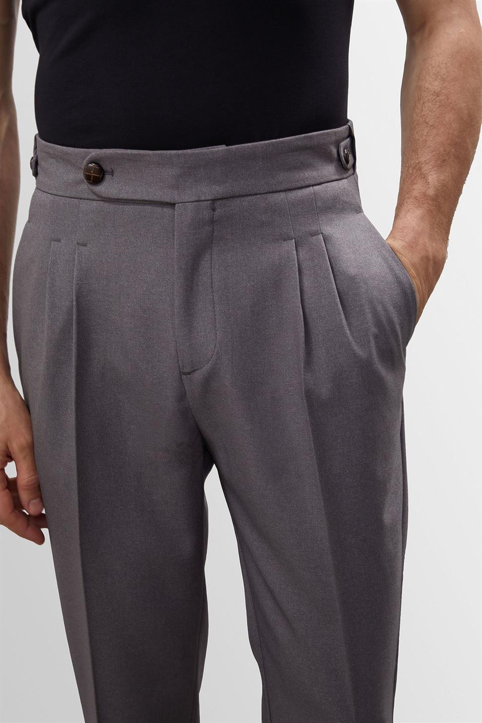 مزدوجة الساق عالية الخصر سراويل الرجال مطوي