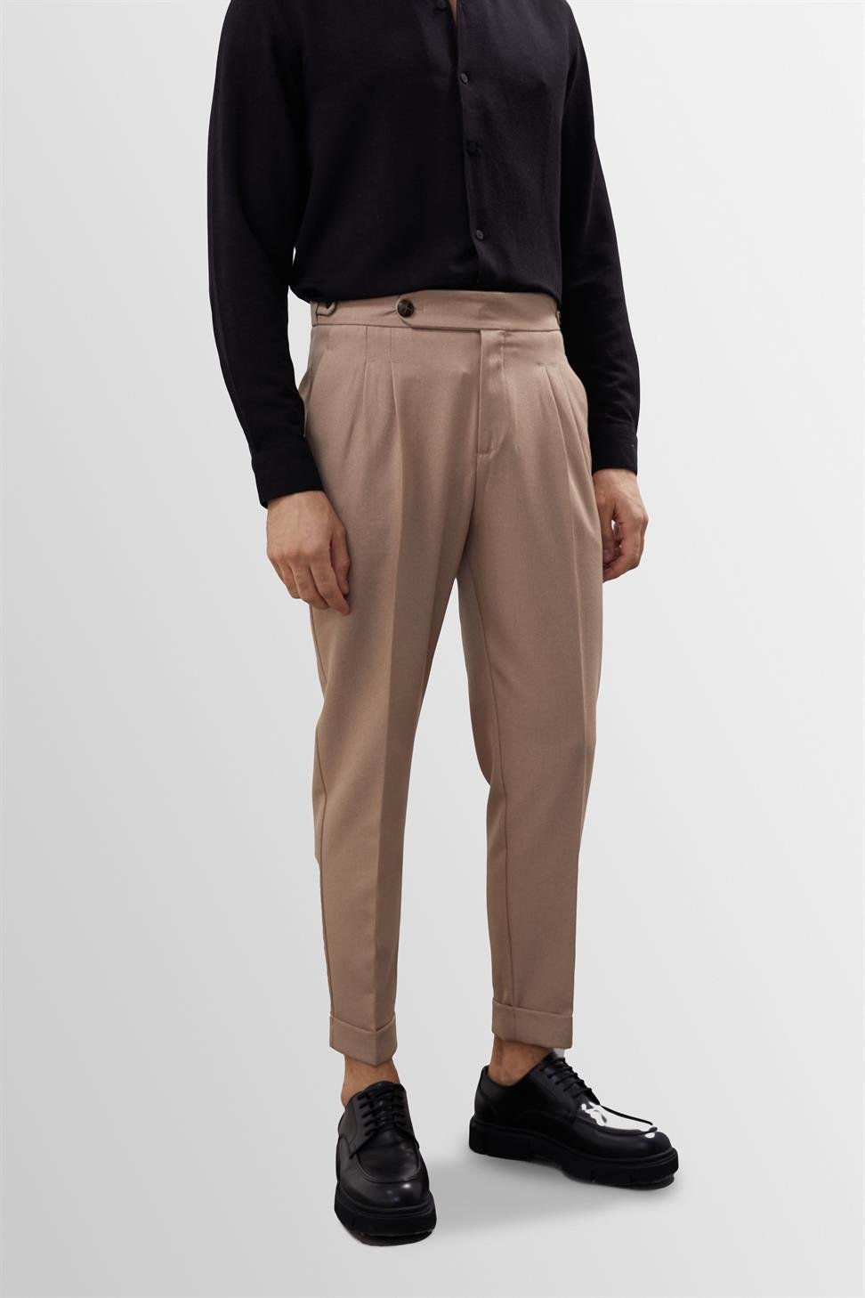 مزدوجة الساق عالية الخصر سراويل الرجال مطوي