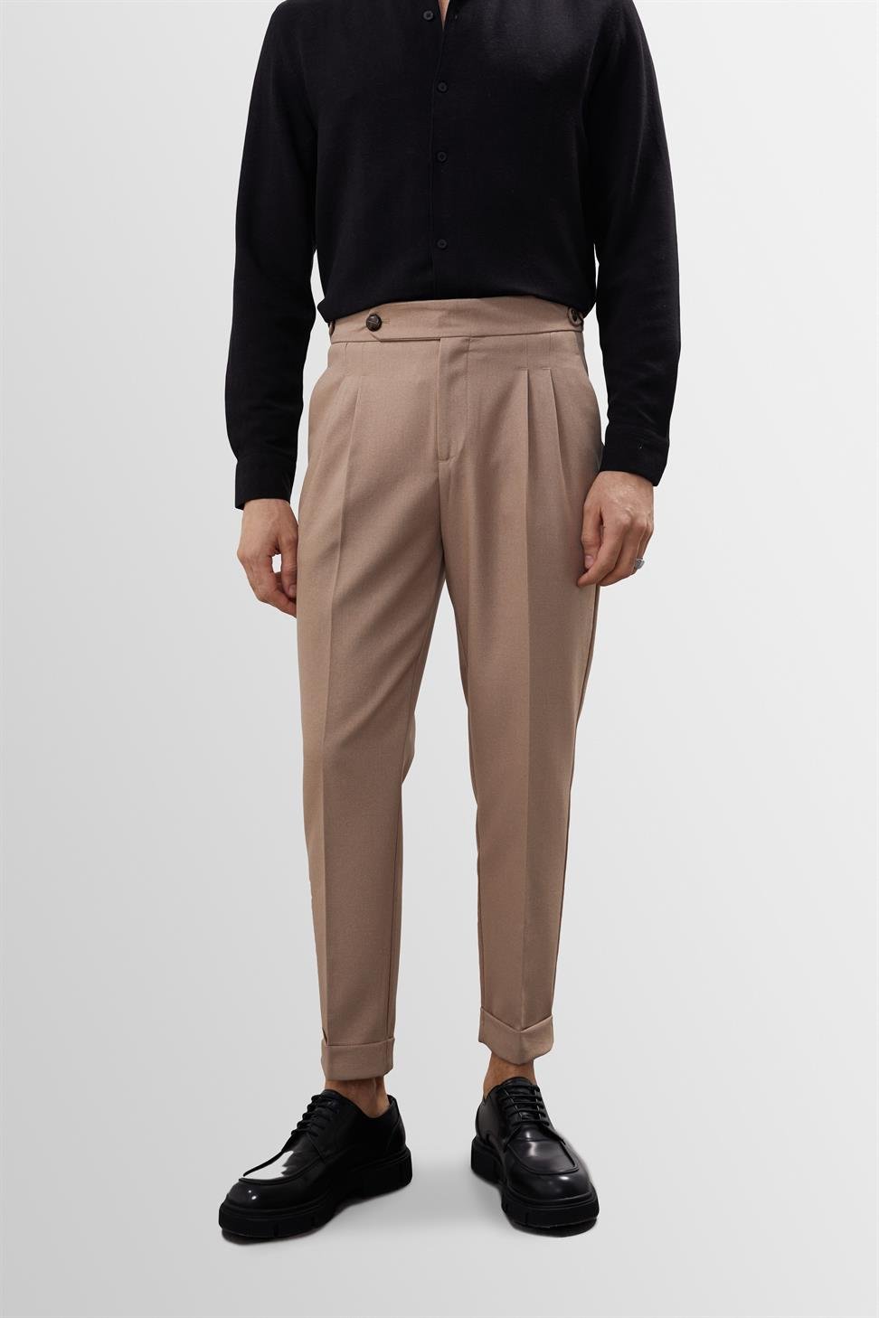 مزدوجة الساق عالية الخصر سراويل الرجال مطوي