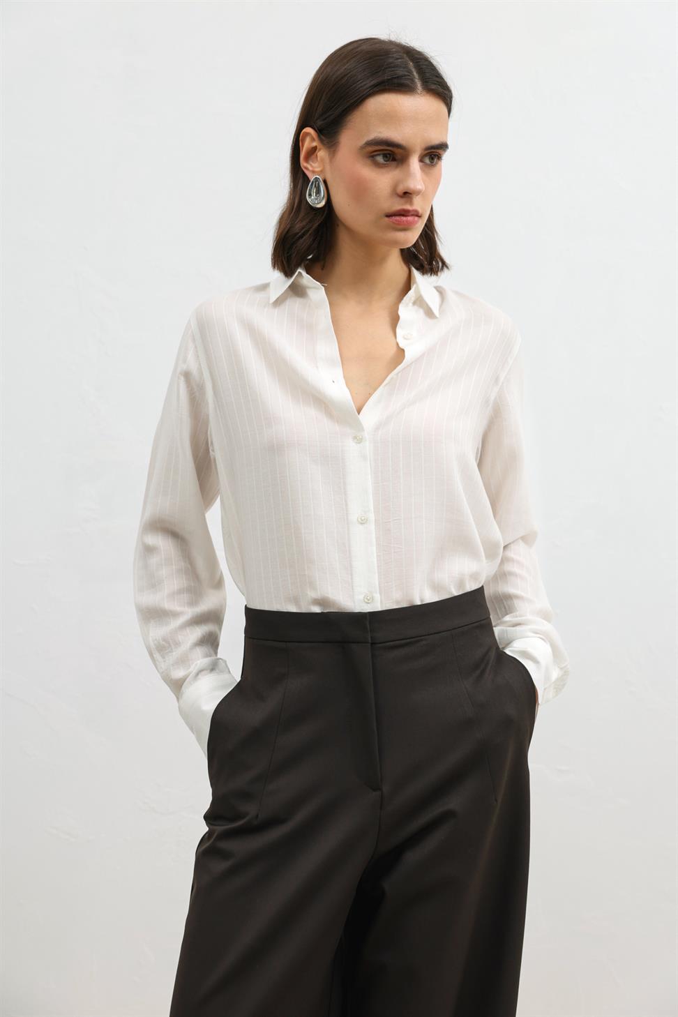 قميص نسائي مخطط مع منديل من 100% ليوسيل