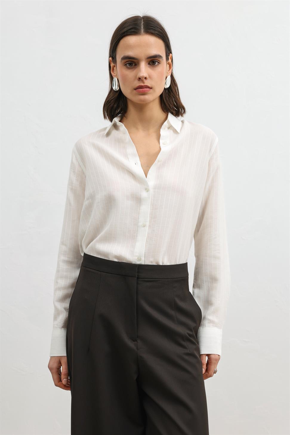 قميص نسائي مخطط مع منديل من 100% ليوسيل