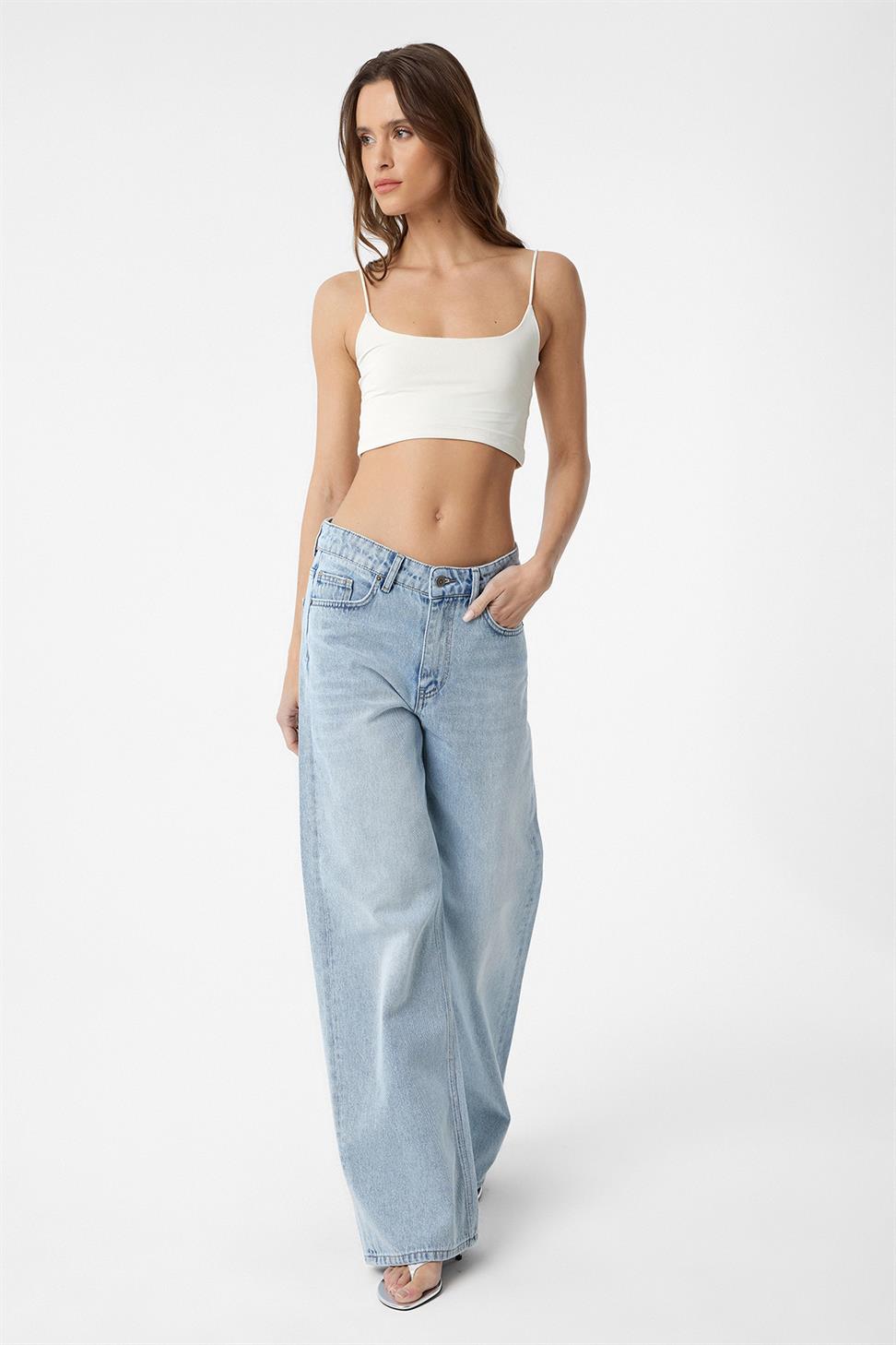 Antioch Ekru Basic Kadın Askılı Top