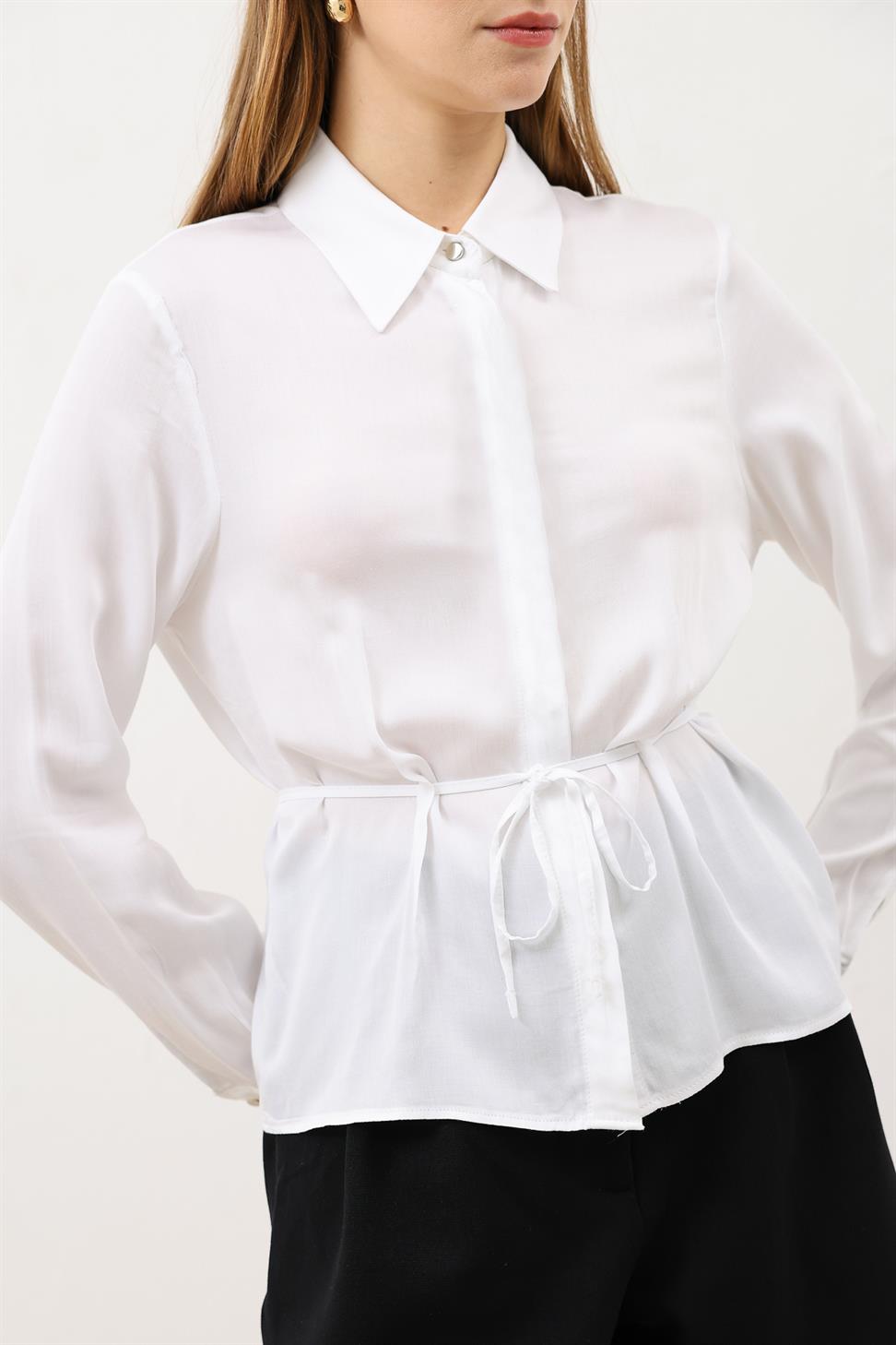 Womens Shirt with a Tie-Front