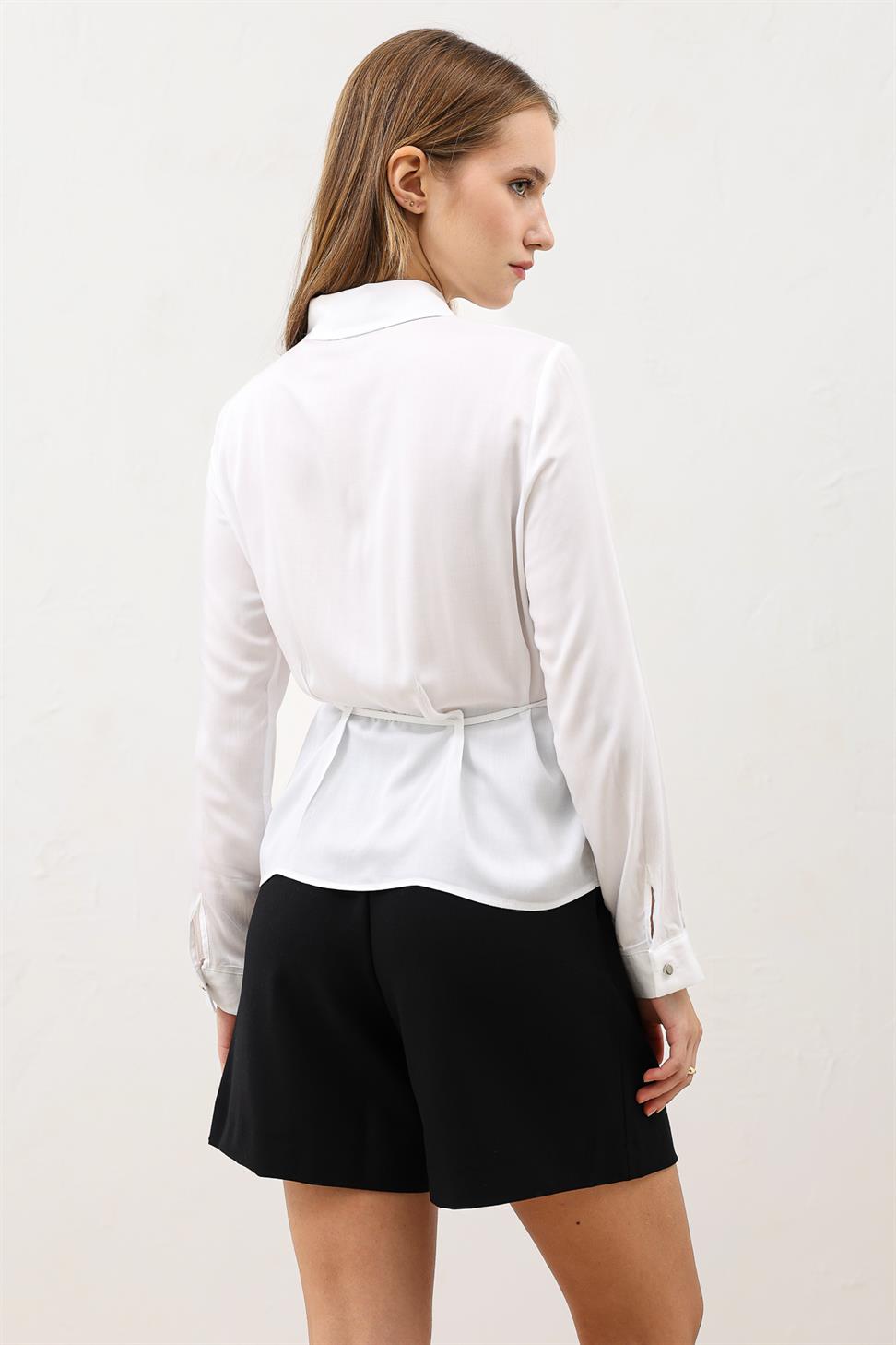 Womens Shirt with a Tie-Front