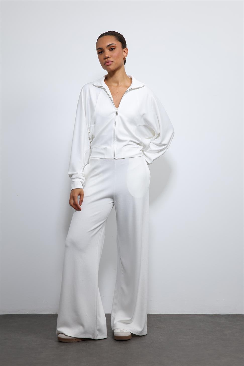 Antioch Ekru Geniş Paça Çizgili Eşofman Takım