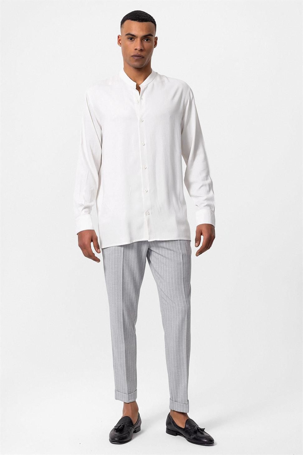 قميص رجالي بياقة القاضي بياقة عادية