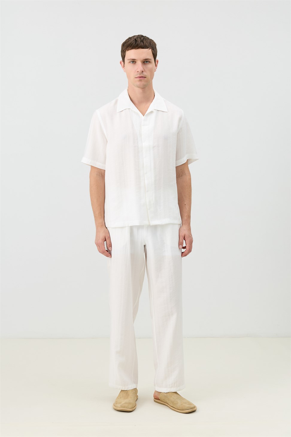 Mens Shirt with Lyocell Blend and Hidden Buttons