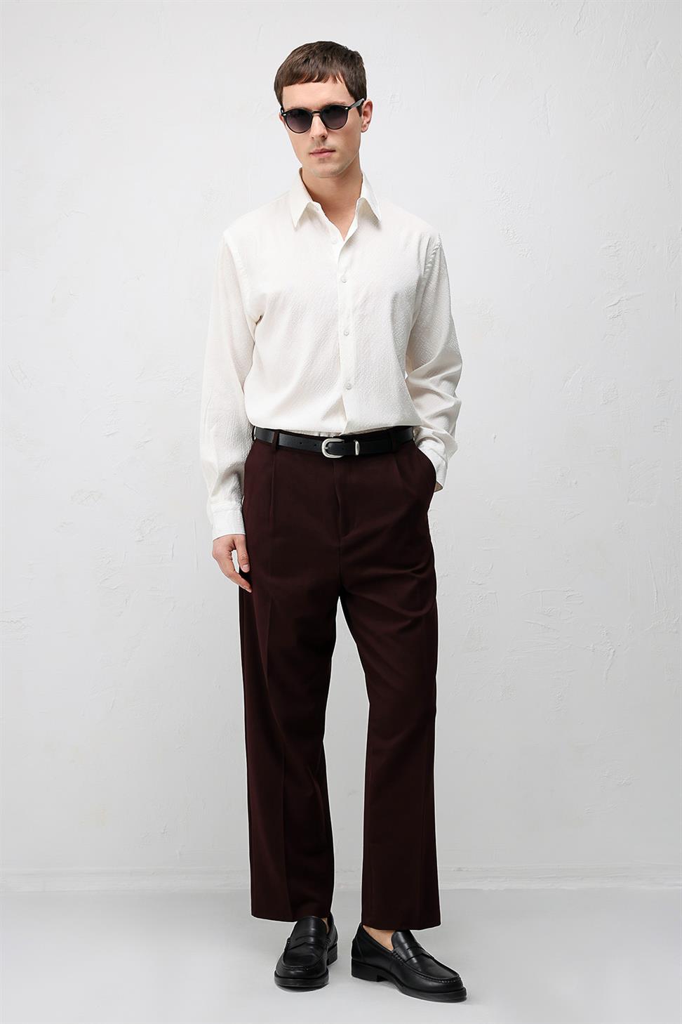 قميص رجالي منسوج من مزيج من الأقمشة