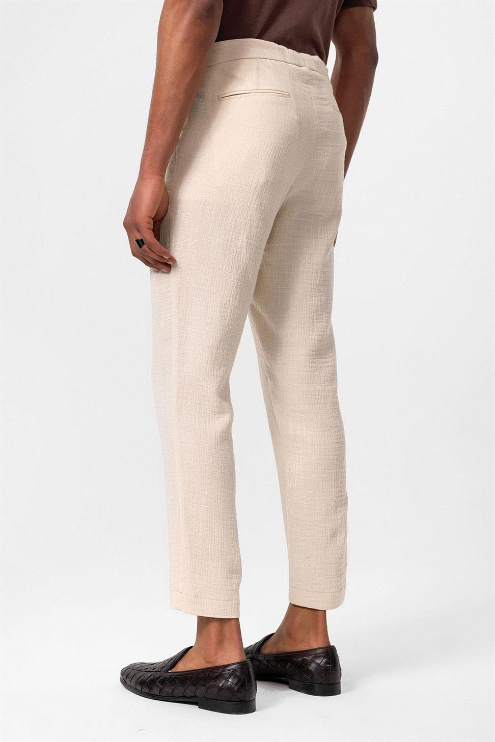 بنطال رجالي بقصة عادية مع خصر برباط