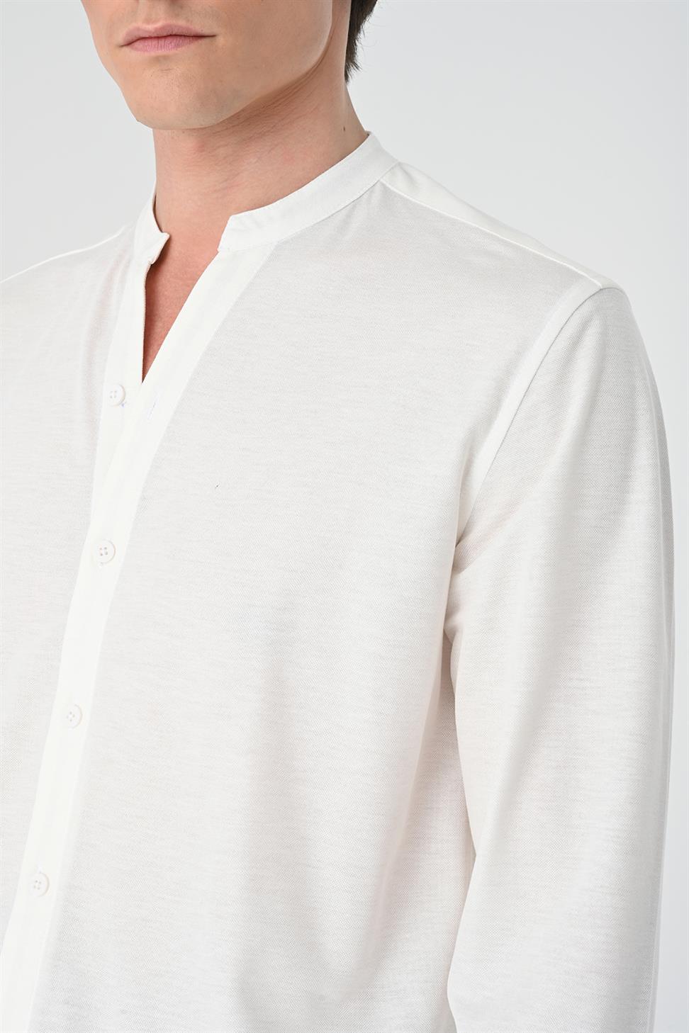 قميص رجالي ذو ياقة كلاسيكية وأكمام طويلة