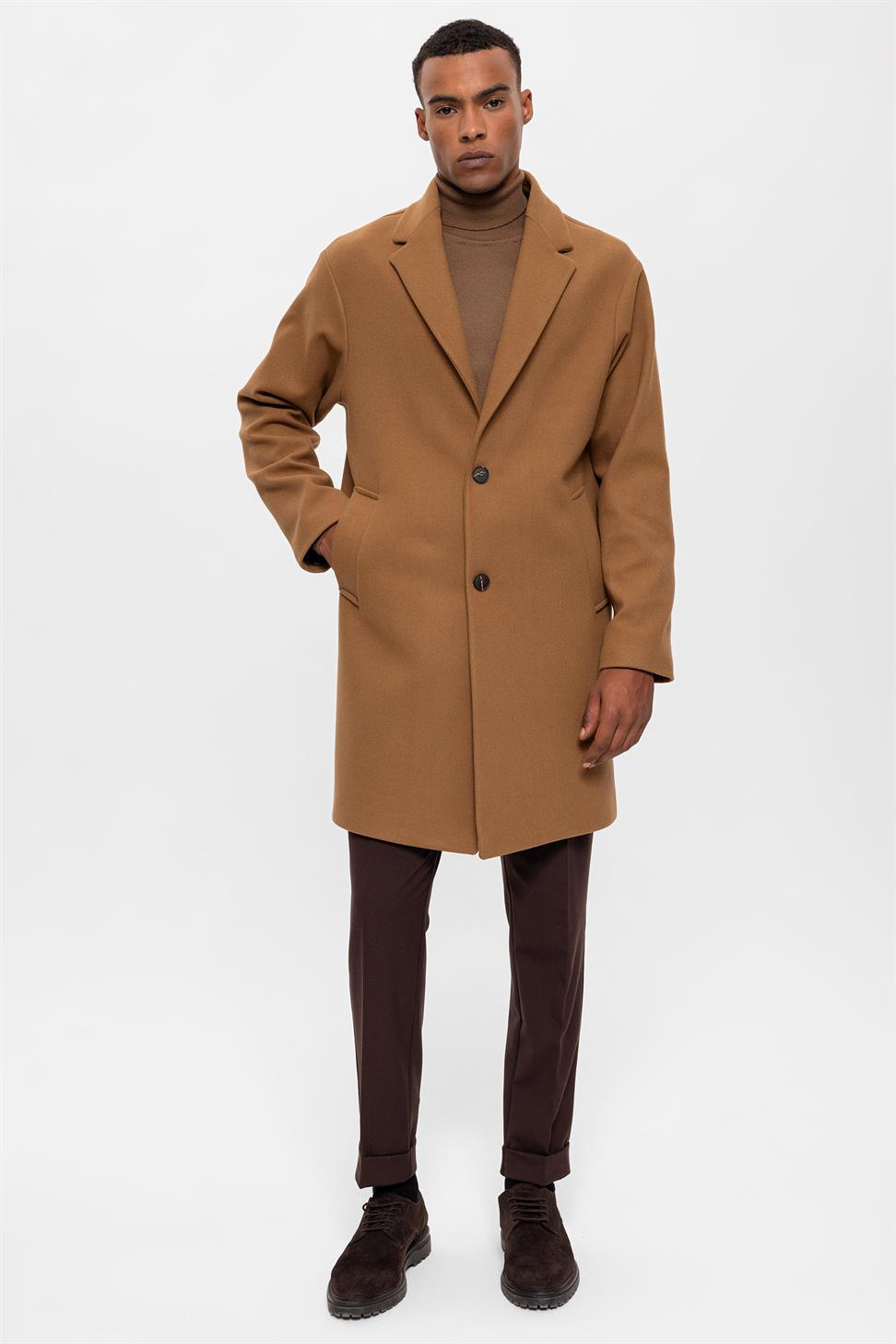 معطف رجالي كبير الحجم