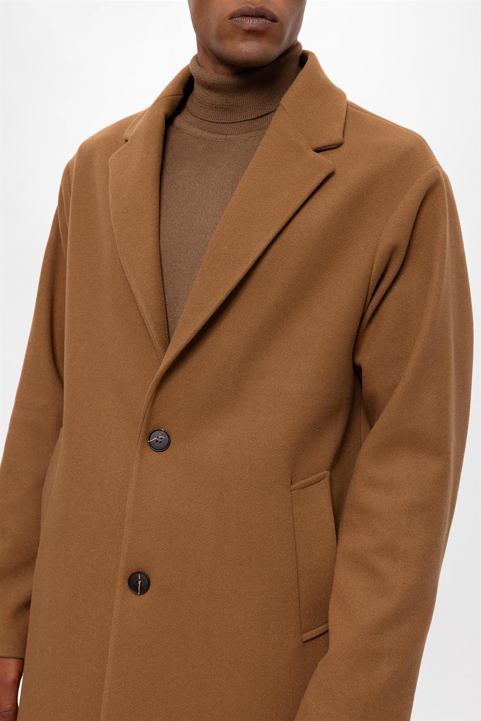 معطف رجالي كبير الحجم