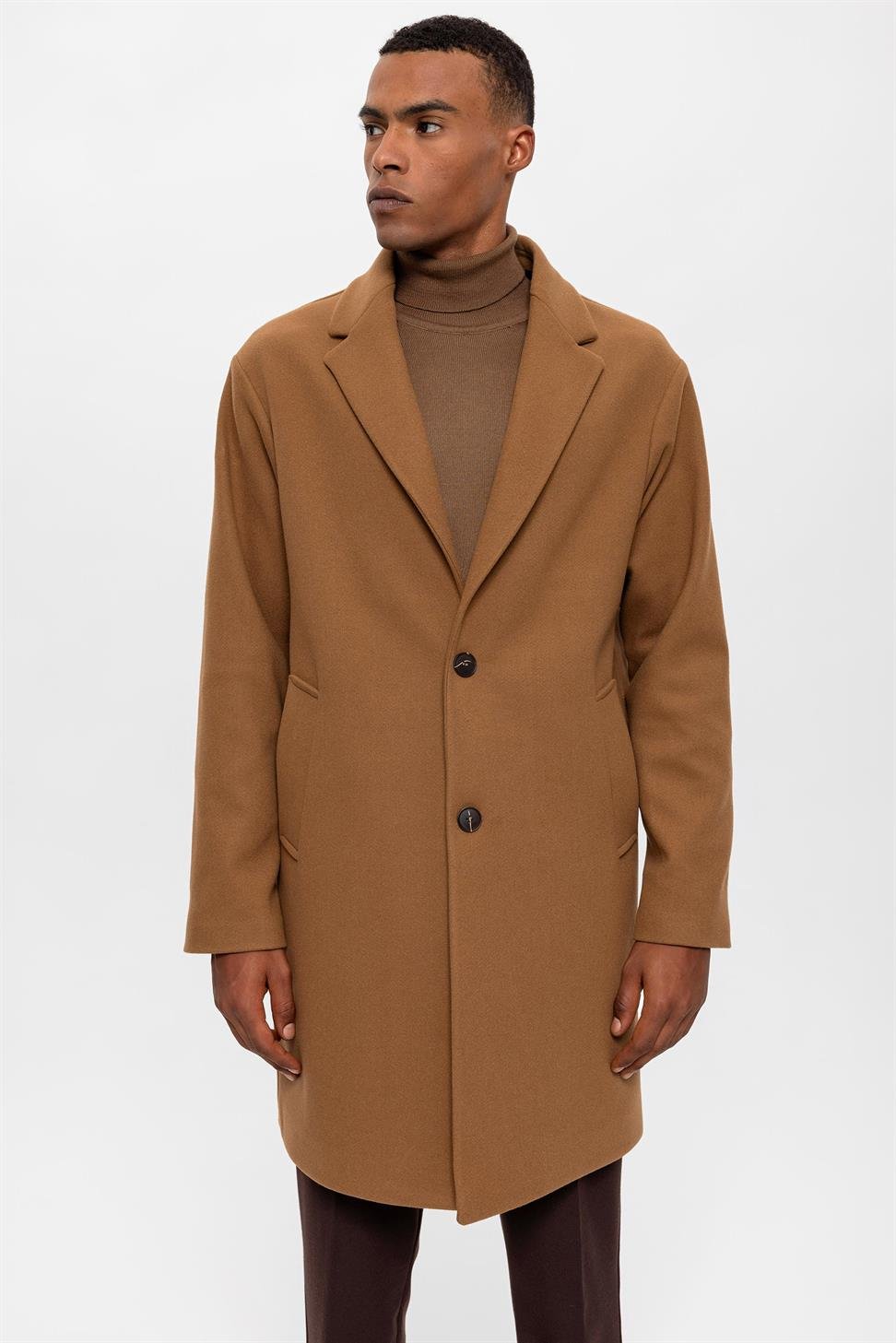 معطف رجالي كبير الحجم