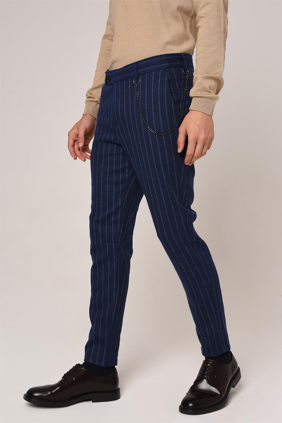 بنطلون مخطط بقصة ضيقة للرجال
