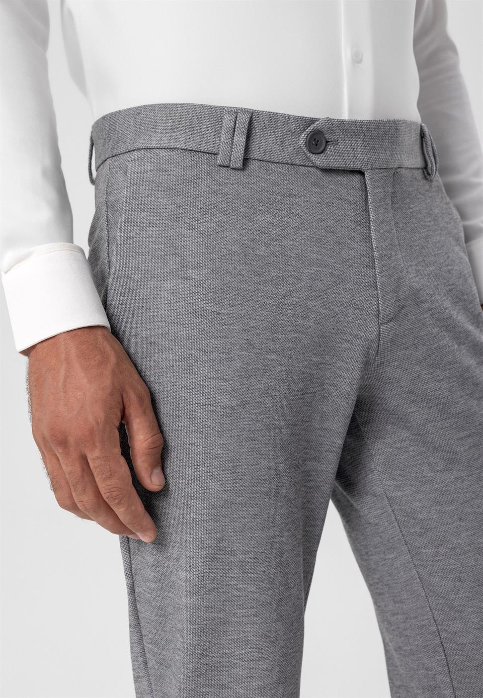 بنطال ذو قصة ضيقة للرجال بساقين مزدوجة