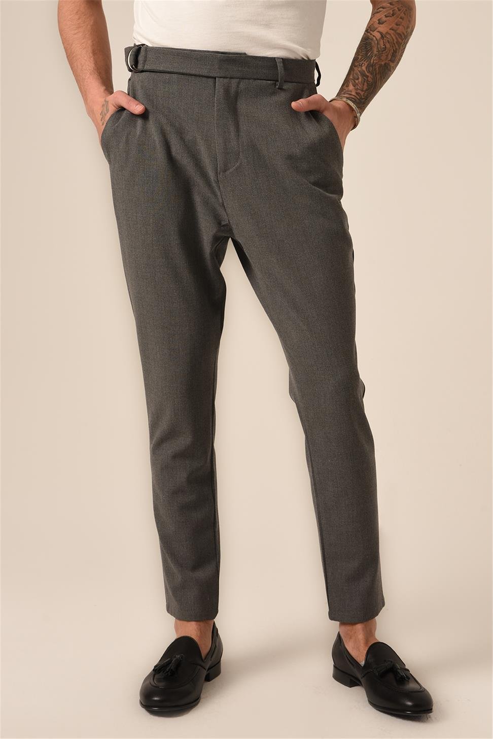 بنطلون رجالي بحزام عالي الخصر