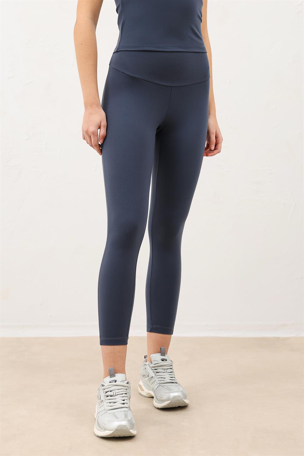 High-Waisted Leggings