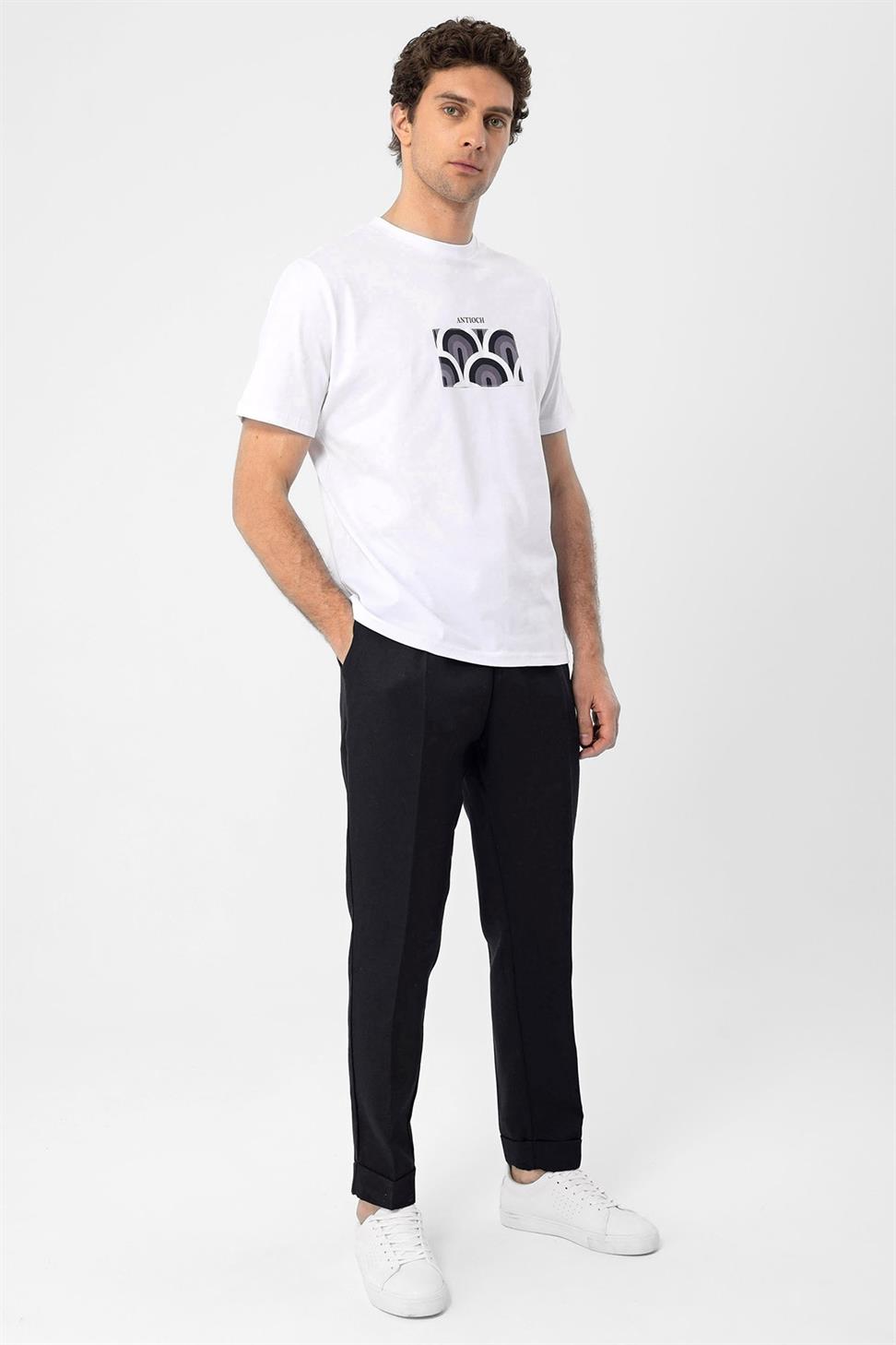 تي شيرت رجالي بطباعة عادية على الصدر