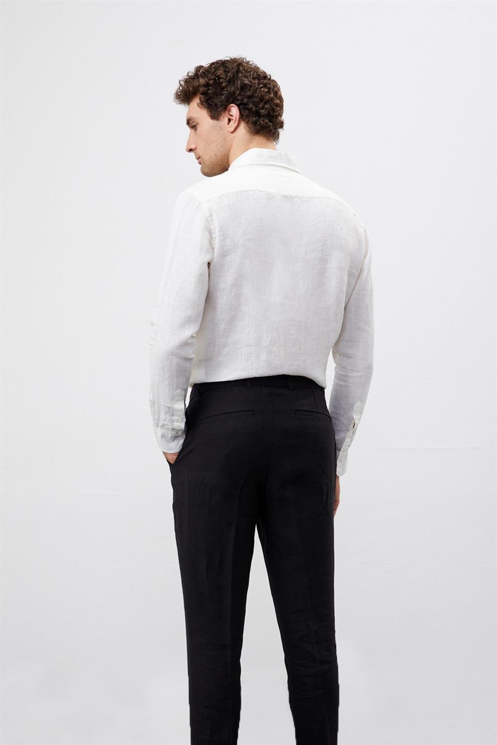 قميص رجالي من الكتان بنسبة 100% بأزرار الياقة