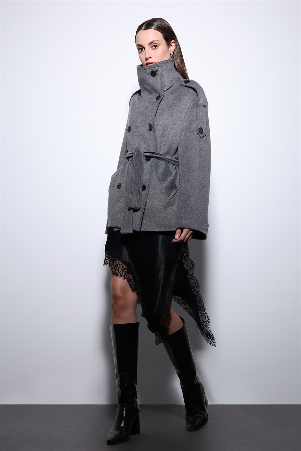 Antioch Gri Dik Yaka Kruvaze Kadın Kaban