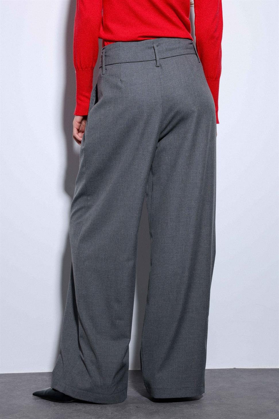 Antioch Gri Kemerli Pileli Geniş Kadın Pantolon