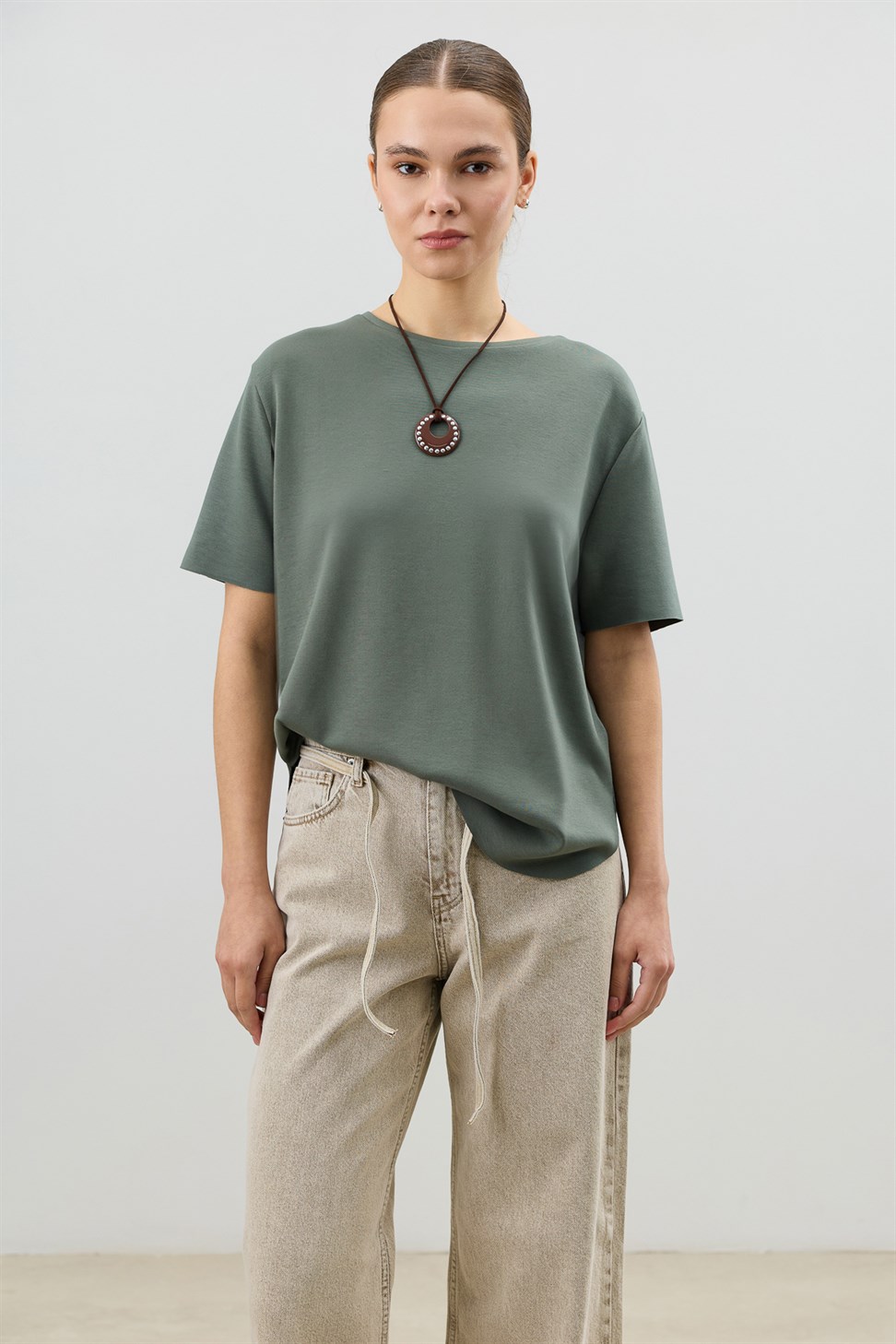Antioch Haki Dökümlü Kadın T-Shirt