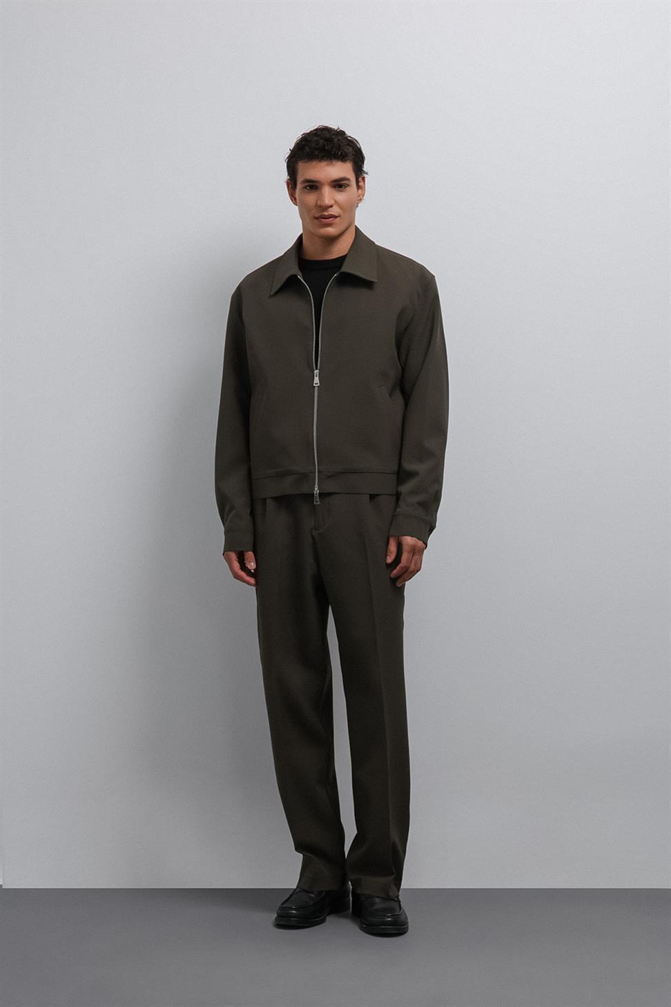 معطف رجالي موسمي بسحاب